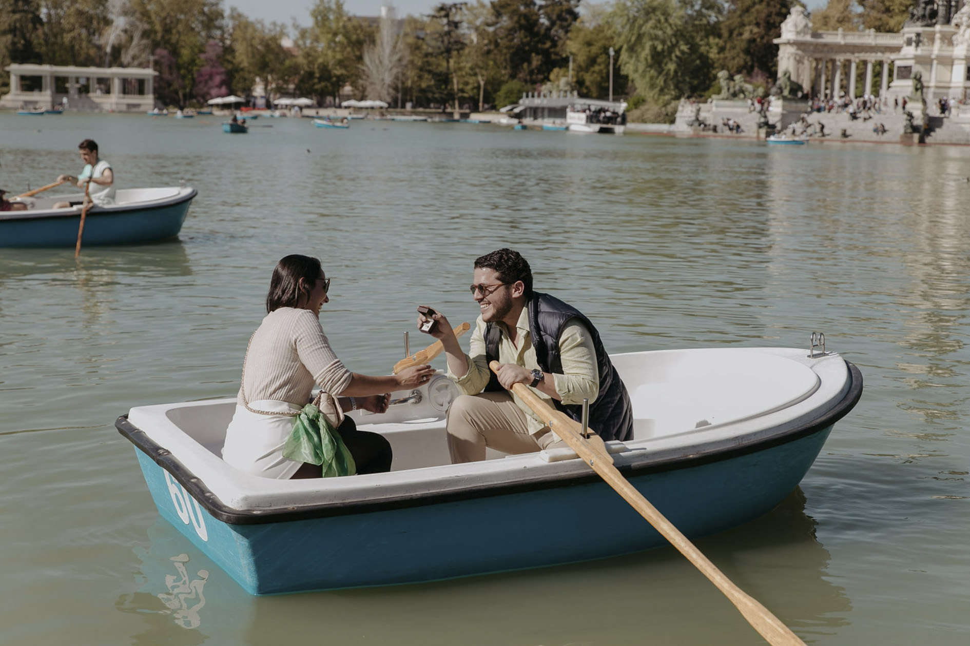 surprise proposal in the retiro park, madrid